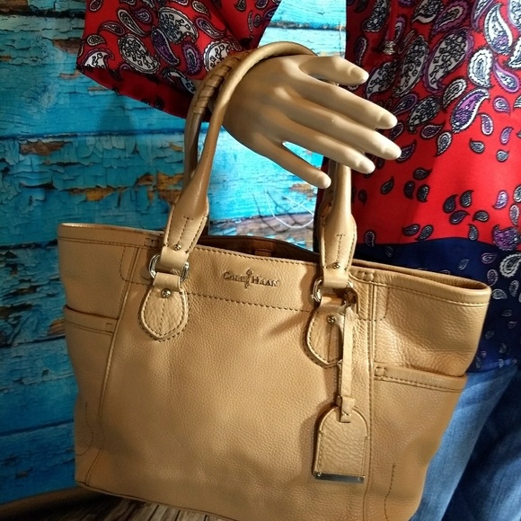 Catherine Tote Bag in Beige | Cole Haan Cole Haan Leather Purse